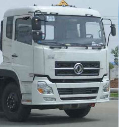 东风天龙前四后八运油车 东风天龙前四后八运油车