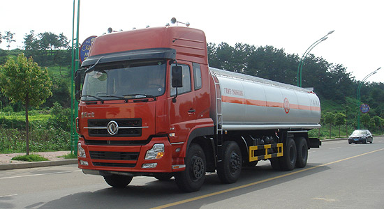 东风天龙前四后八<a href=http://youguanche.chengliauto.com/ target=_blank class=infotextkey>运油车</a> 东风天龙前四后八<a href=http://youguanche.chengliauto.com/ target=_blank class=infotextkey>运油车</a>